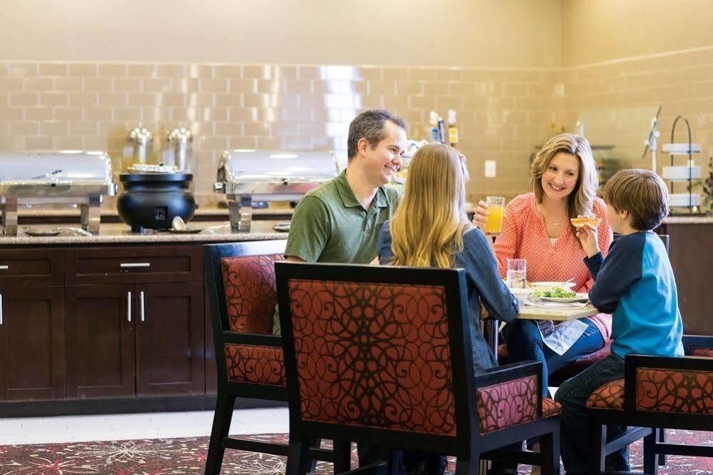 Homewood By Hilton West Fargo/sanford Medical Center 3*